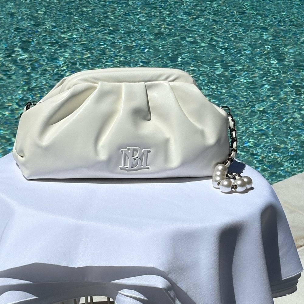 Badgley Mischka Wrapped White Frame Vegan Leather Clutch New